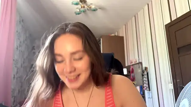 EllieNorth 现场XXX聊天