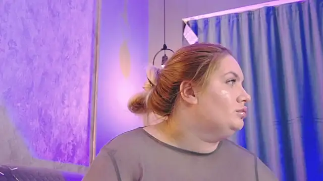 MelanieBrownn 网络视讯表演