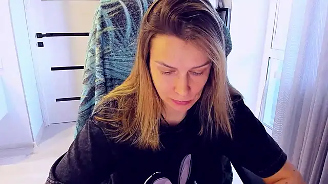 Chat +18 de AlexiaDarren ao vivo