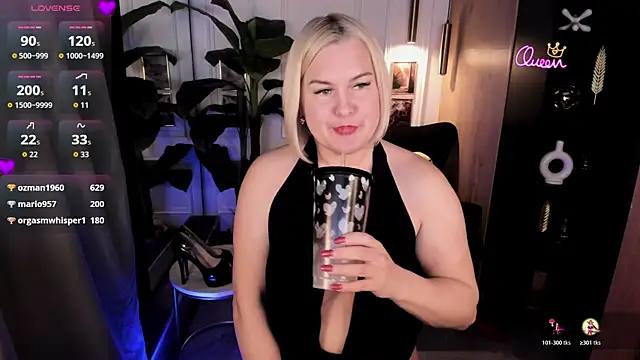 YolandaKiss Chat XXX in diretta