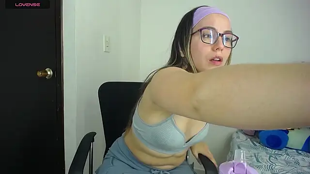LauraSofia_CamのライブXXXチャット