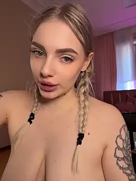 Chat +18 de HugeBoobsAlice ao vivo