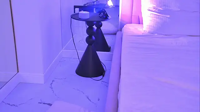 JennyBloのライブXXXチャット