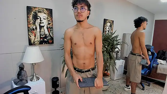 kai_storn live XXX chat