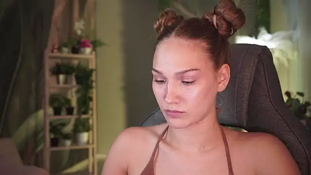 Sweet_Emilya's Live XXX Chat