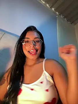 Linda_Saenz_'s Webcam Show