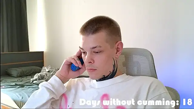 دردشة DENIS_HERE الجنسية المباشرة