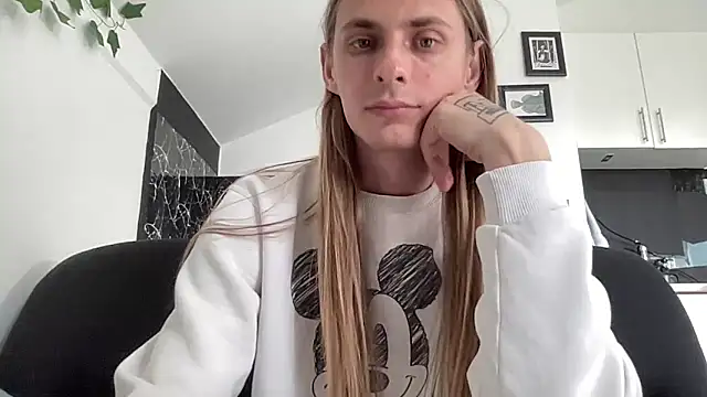 mi_chyort's Webcam Show