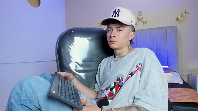 Nascary_Fox Live XXX Chat