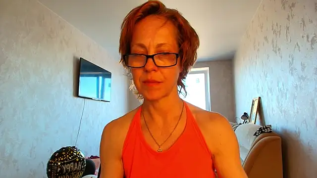 LioraWeiss Chat XXX in diretta