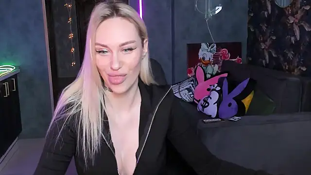 Blckmirrorr's Live XXX Chat