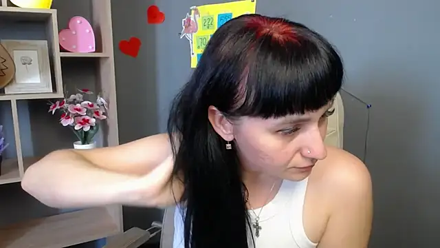NinaFlawlees Chat XXX in diretta