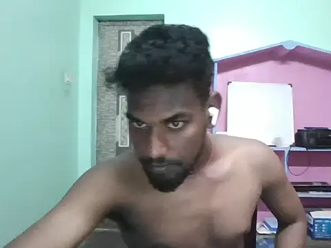 Chat XXX ao vivo de Tamilgud23