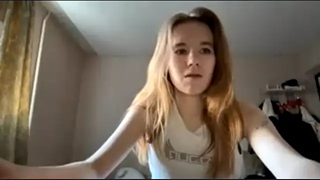 LeomaJee Adlı Modelin Canlı XXX Sohbeti