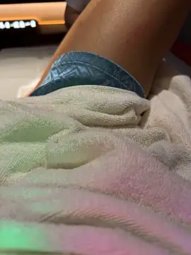 susu_kara Adlı Modelin Canlı XXX Sohbeti