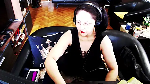 Imperatriza Chat XXX in diretta