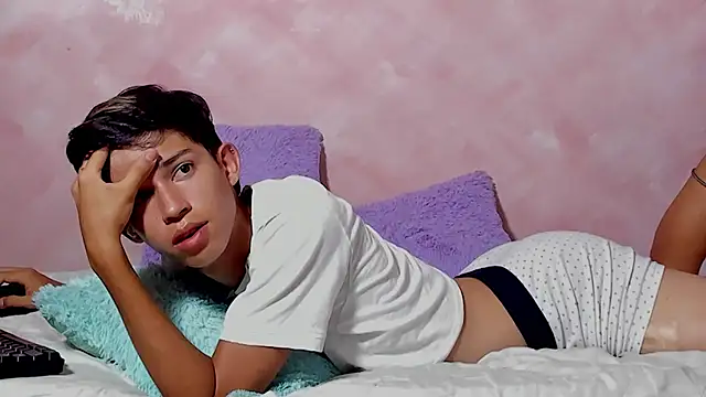 แชท XXX สดของ Baby_noahtt
