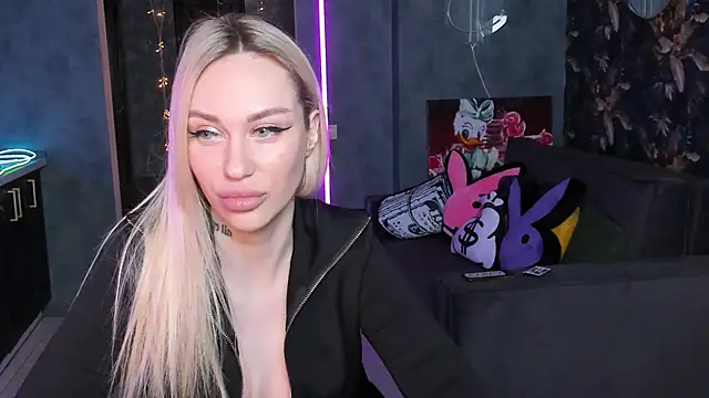 Živý XXX chat Blckmirrorr