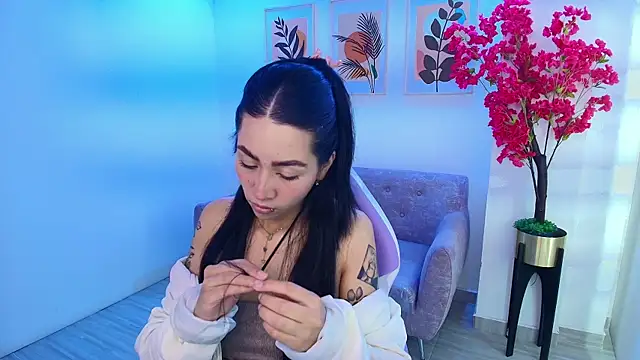 Chat XXX en directo de Rainy_doll