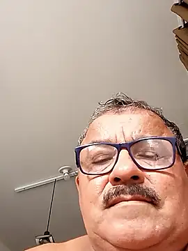 Show de Misterymem63 na webcam
