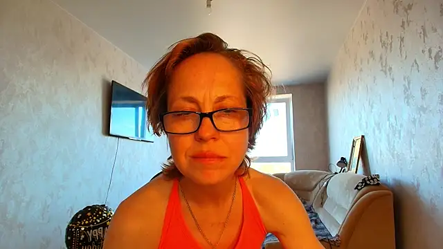 LioraWeiss Chat XXX in diretta