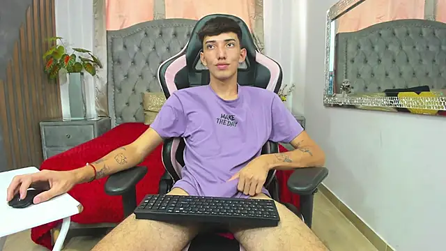 Вебкам-шоу MichaelVasquex