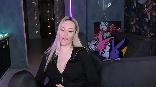 Blckmirrorr live XXX chat