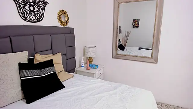 دردشة silvanadelatorre الجنسية المباشرة