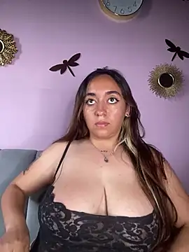 Im_Luuu Chat XXX live