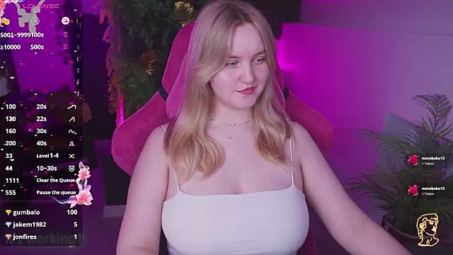KellyPoter élő XXX-chatje