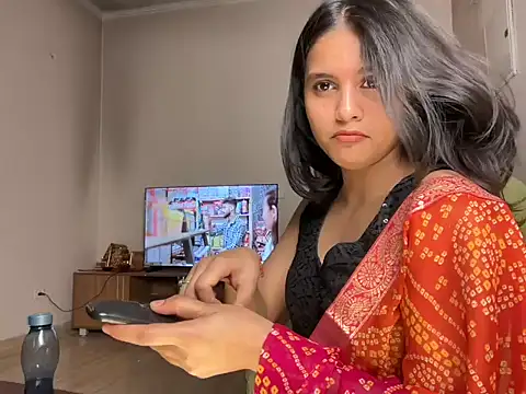 Naira_fit's Webcam Show