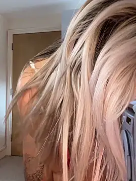 Princess_jasss – Naživo XXX chat