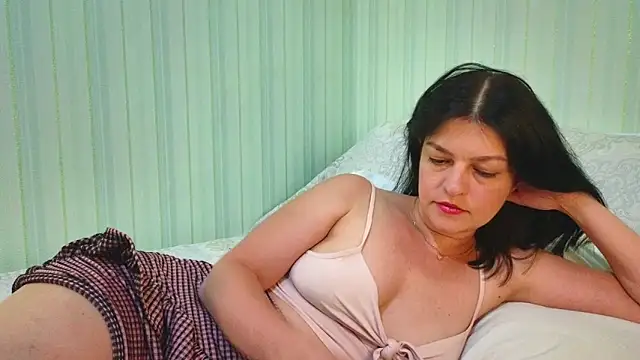 _Lily_ – Naživo XXX chat