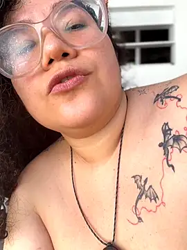 CurlyMilf_Vannexxxa's Live XXX Chat