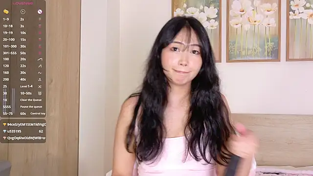 pinkyblooom's Live XXX Chat
