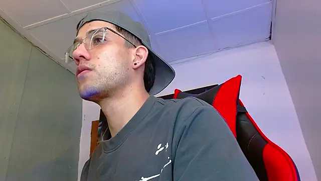 Živý XXX chat alexgiraldo__