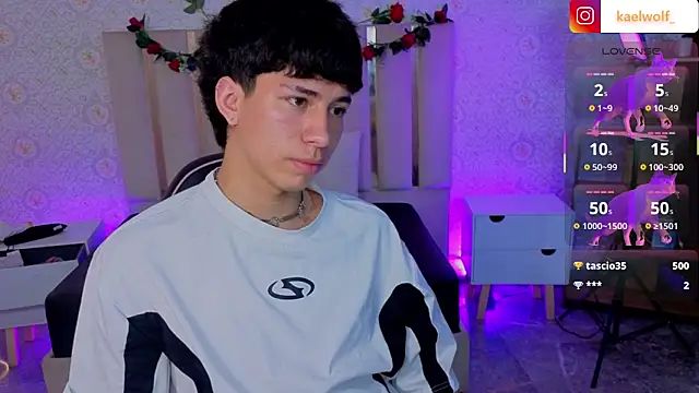 Živý XXX chat kaelwolf_tay