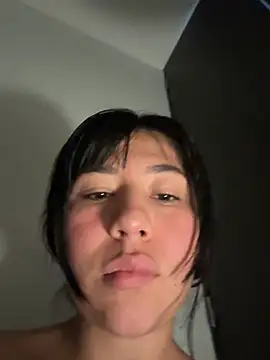 kim_monti live XXX chat