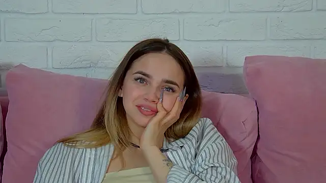AnitaVenture Pertunjukan Webcam