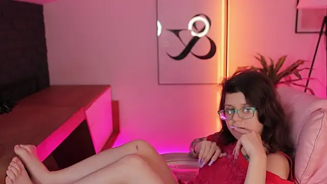 Chat XXX Live Ariell_Mini