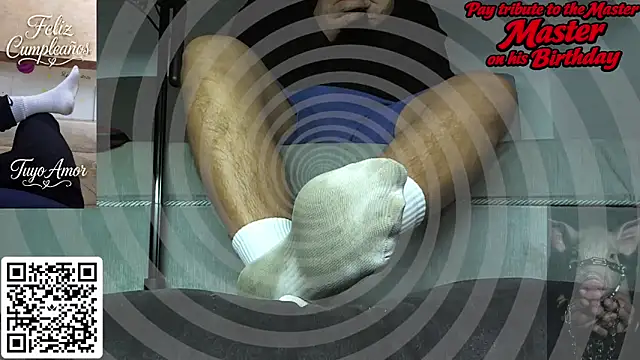 Alphacashmaster777 élő XXX-chatje