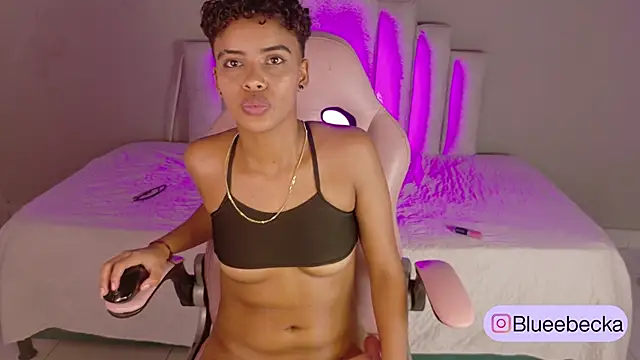 BeckaBlue – webcam-show