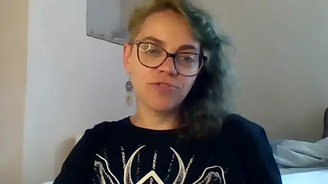 Chat XXX en directo de Ju-Hot