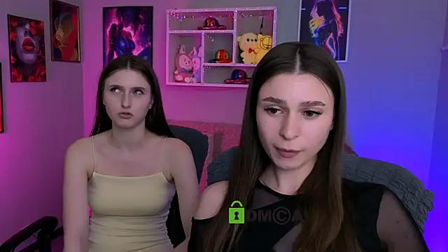 Chat XXX en directo de nekky_mouse