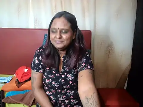 Indian_sunshine élő XXX-chatje