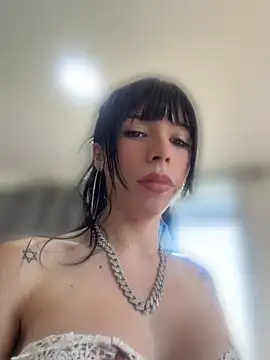 Marily_Daniela_ Chat XXX in diretta