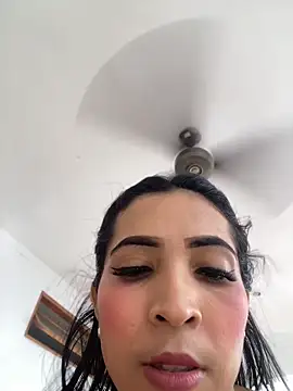 Rosa_25x – Live XXX-chat