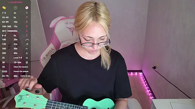 Marry_Sharps: онлайн-секс-чат