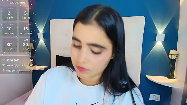 Chat XXX en directo de MiaaCarter_