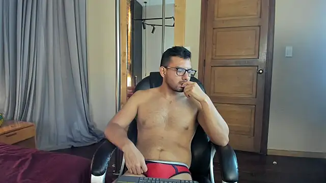 JacobWestt's Live XXX Chat